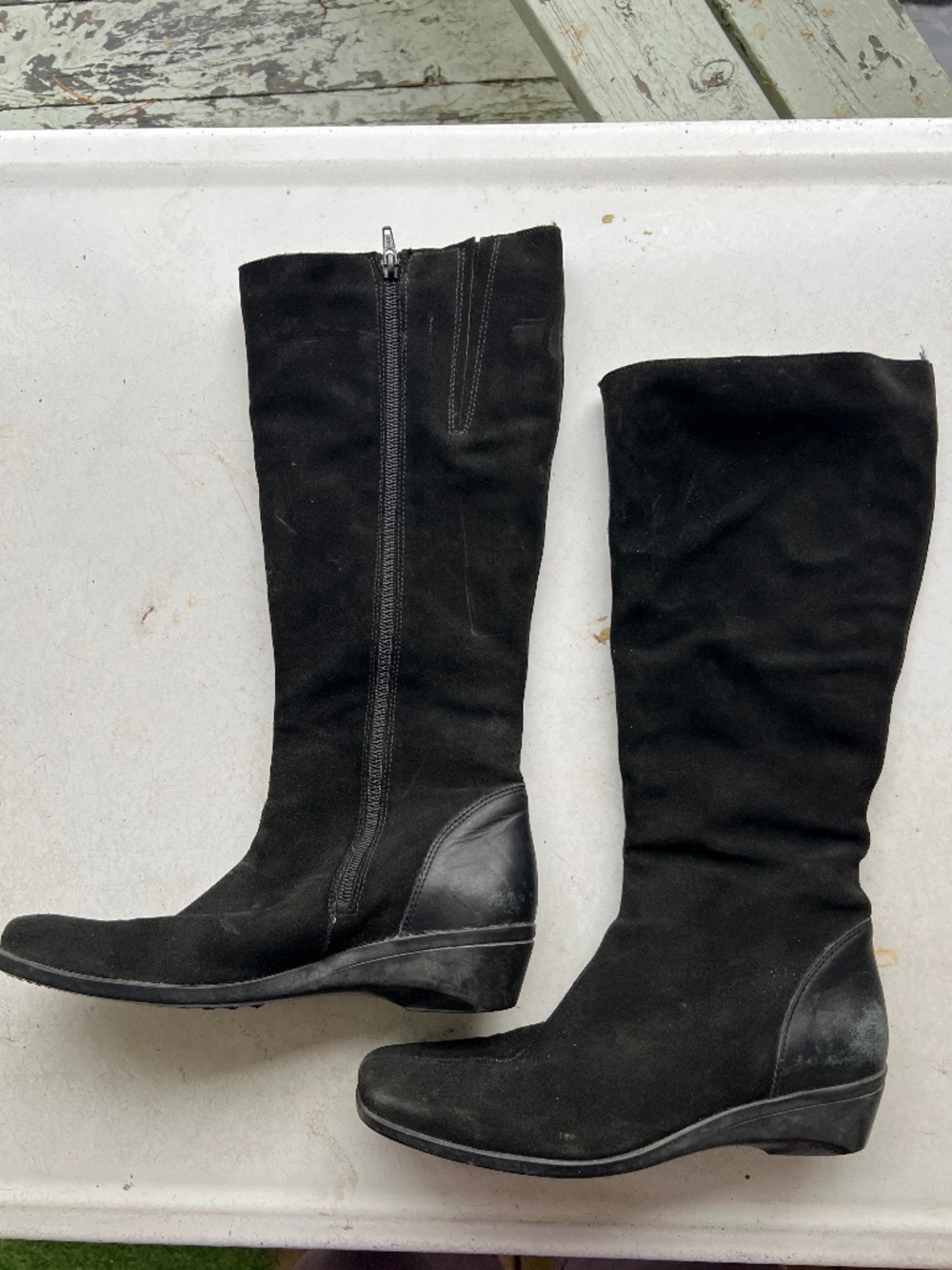 La Canadienne Vintage Suede & Leather Boots – Women’s 9.5
